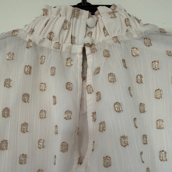 Women’s LOFT Petite Cream and Gold Top - Picture 6 of 9